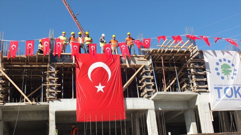 Diyarbakır ve Elazığ'da