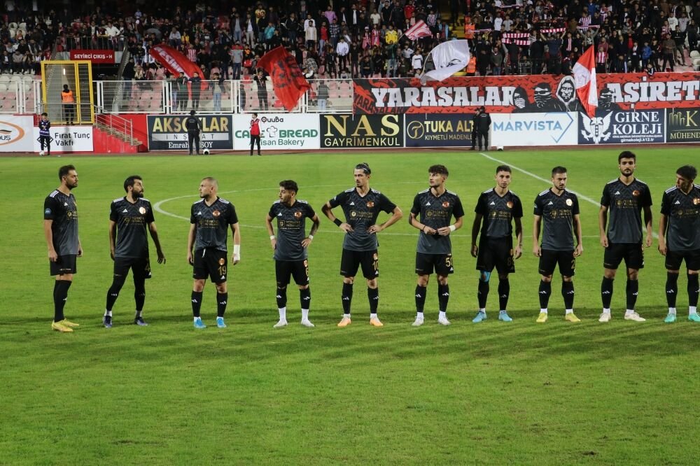 Batman’da Nefesler Tutuldu! Petrolspor-Şanlıurfaspor Maçı Şampiyonluğu Belirleyebilir