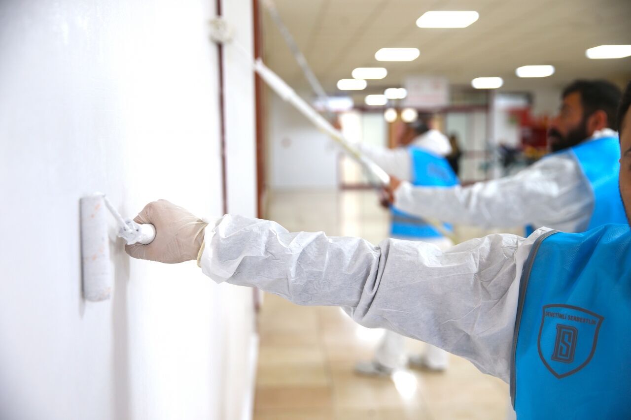 Leere saubere Wohnung Bern für Übergabe