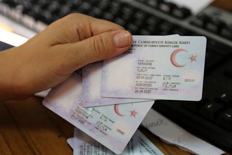 6 Milyon Kişi Eski Kimlik Kartını Kullanıyor