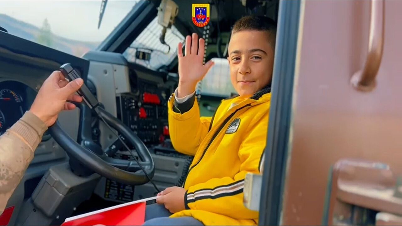 Gercüş'ün Minik Öğrencileri Jandarmayla Buluştu