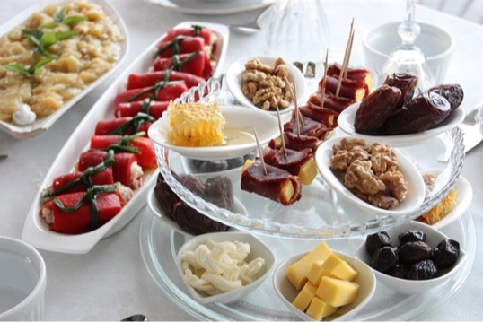 Sağlıklı Iftar Sofrası Için 10 Öneri!