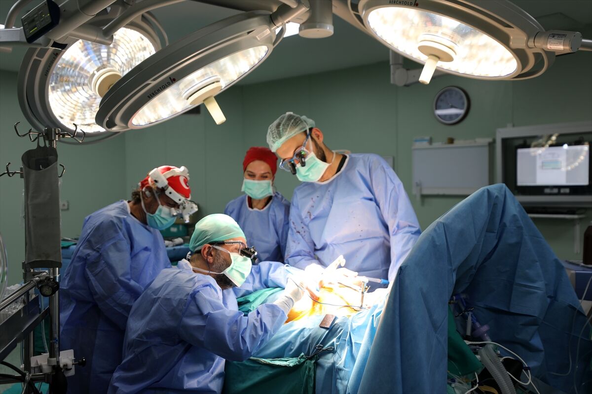 Önce Doğum Yaptı, Ardından Kalp Ameliyatına Alındı