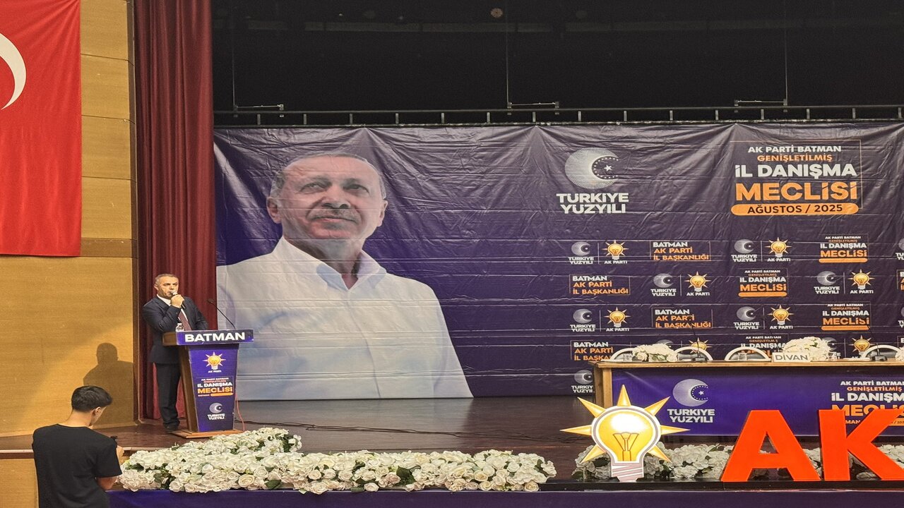 AK Parti Batman İl Başkanı Şansi'den Filistin Duası1