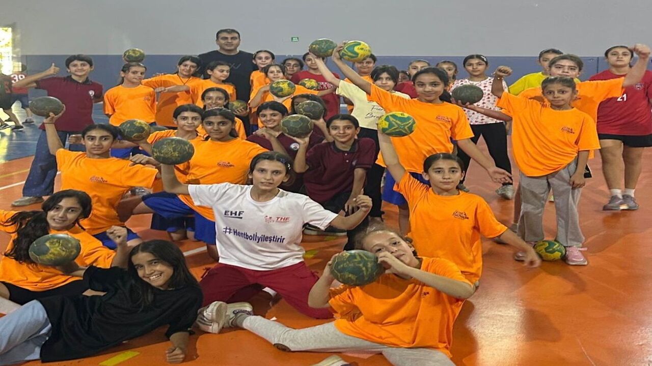Batman Belediyesi Kis Spor Oyunl-1