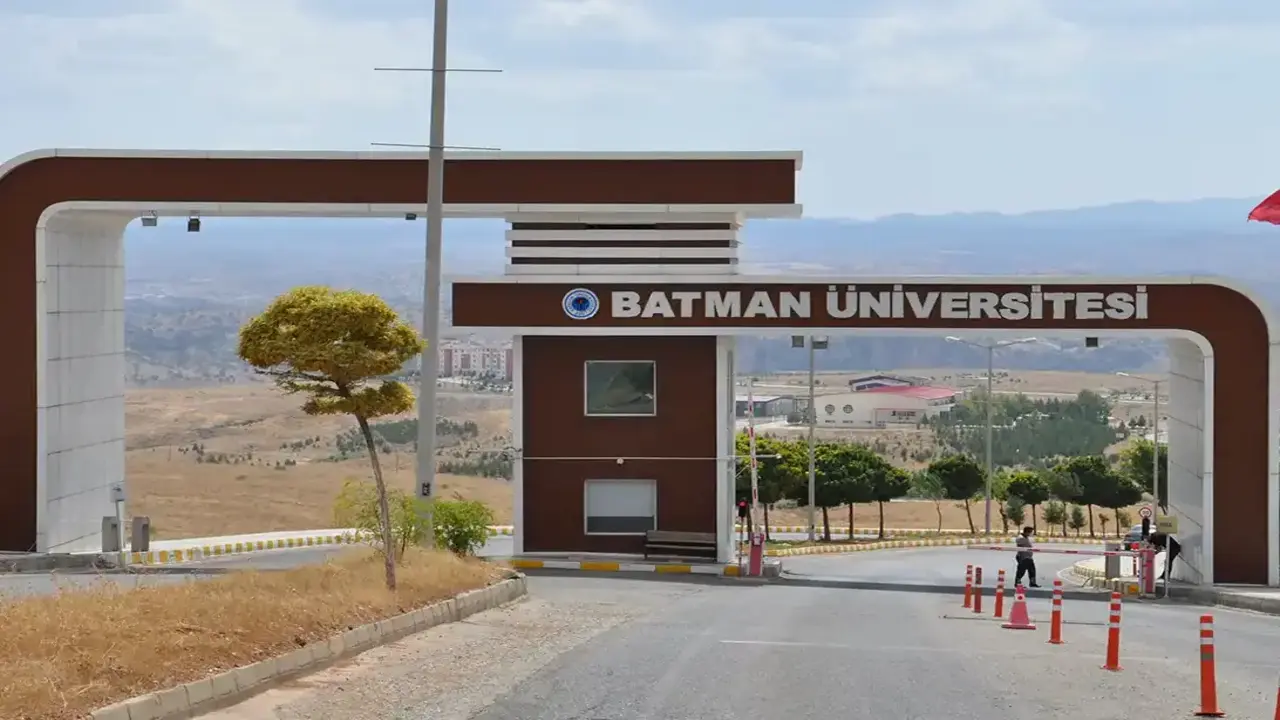 Batman Üniversitesi Büyükelçi Dr-2