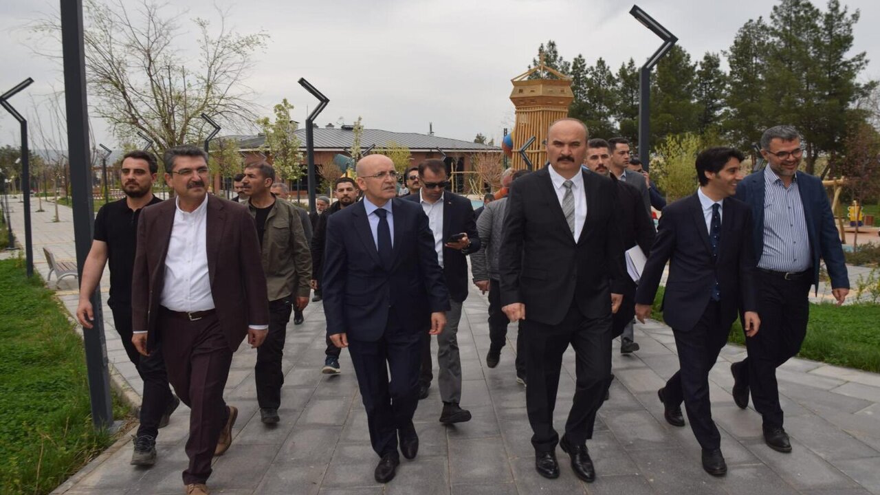 Maliye Bakani Simsek Batmana Geliyor