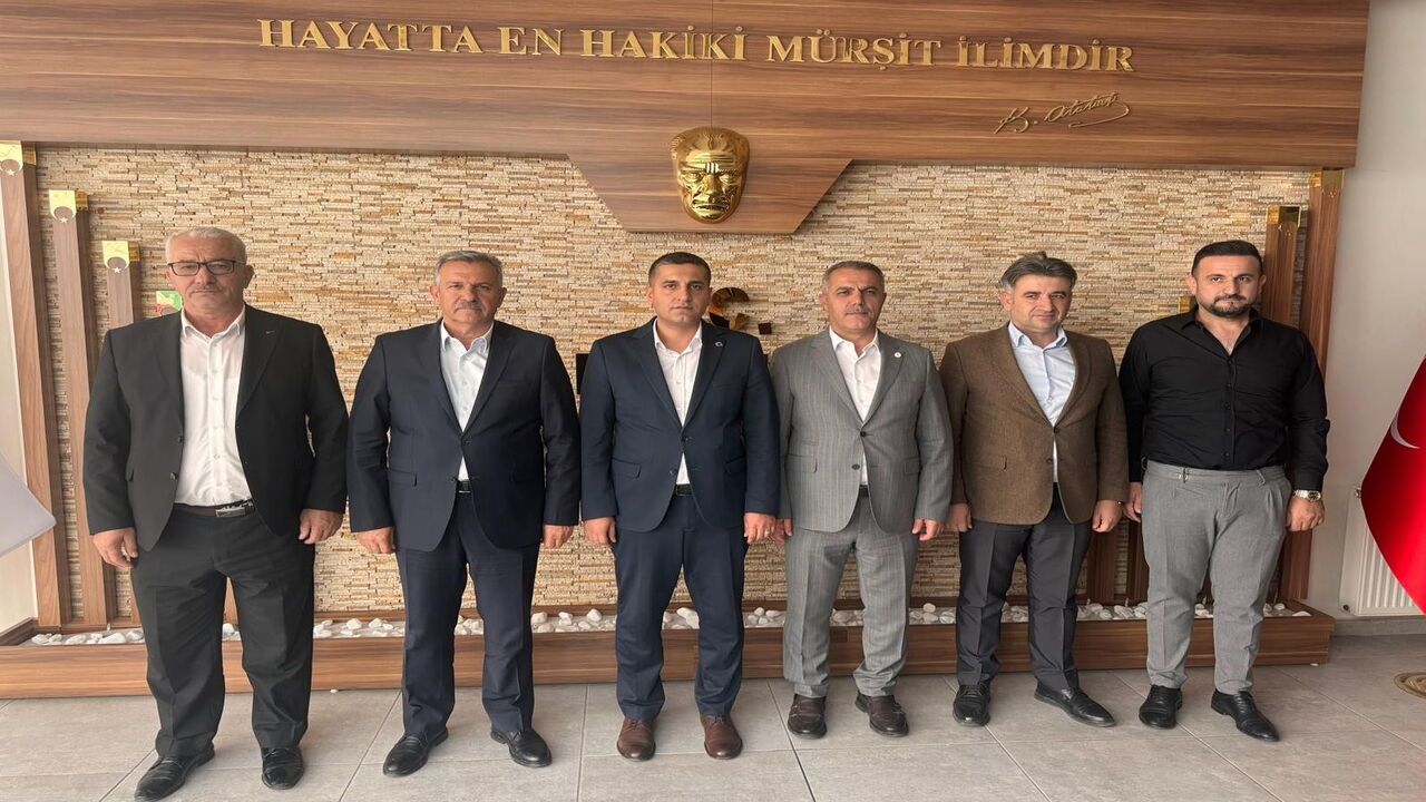 Ak Parti Batman Il Baskani Kozlukta Kritik Kurum Ziyaretleri Yapti 1