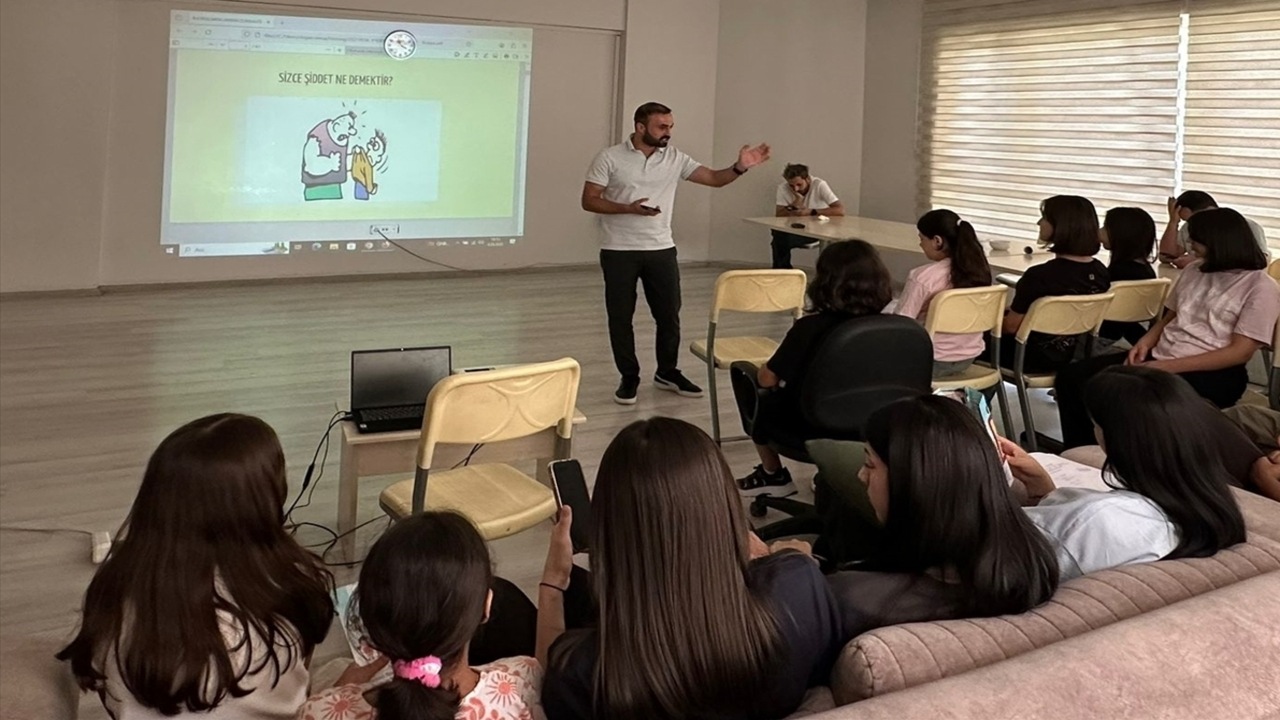 Batman Çocuklar Akran Zorbalığına Karşı Eğitildi