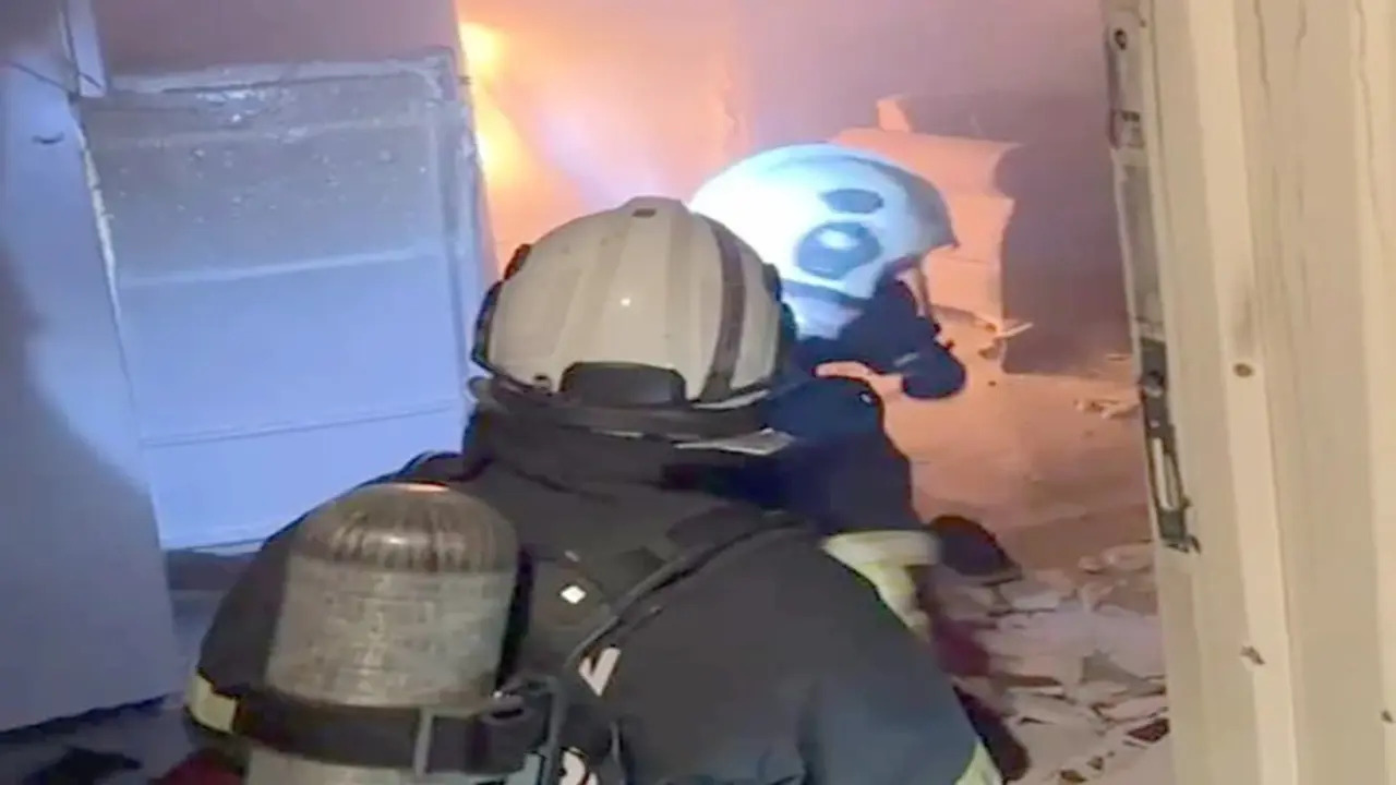 Batman’da Bahçem Et Lokantası Yandı 1