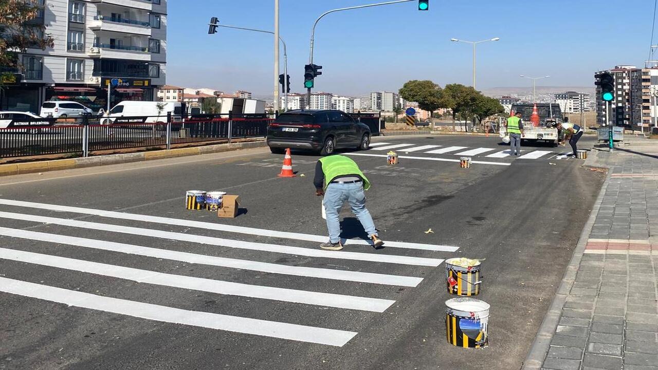 Batmanin Yeni Akilli Yaya Gecidi (1)