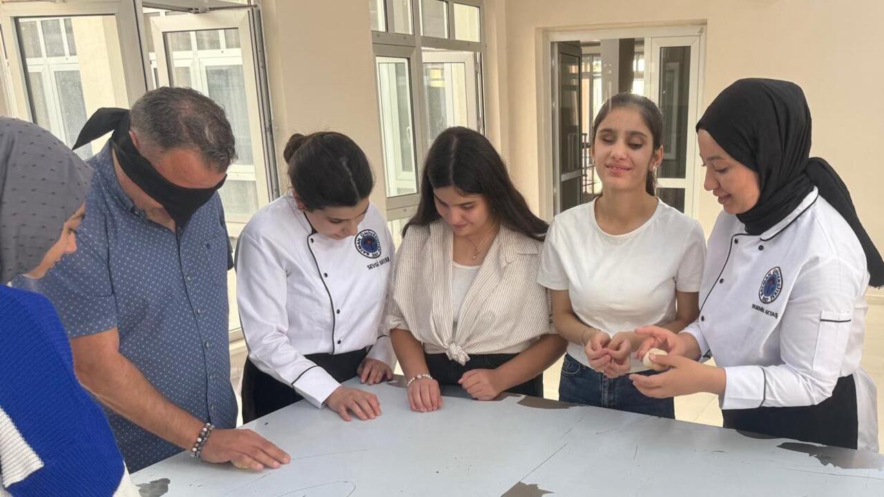 Gorme Engellilerin Dunyasi Batma (1)
