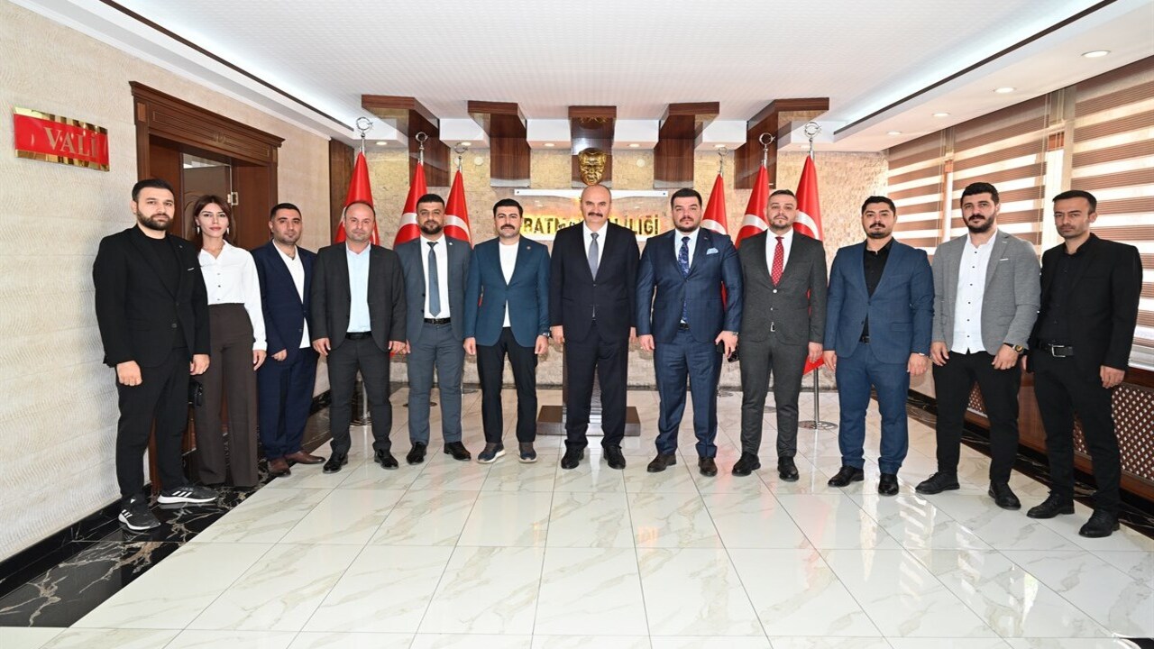 Genc Saglik Sendikasi Baskani Osman Kaya Batman Valisini Ziyaret Etti 1