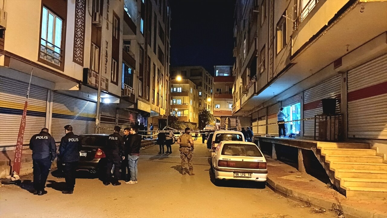 Dugun Hazirligindaki Hekim Batmanda Kursunlara Hedef Oldu 1