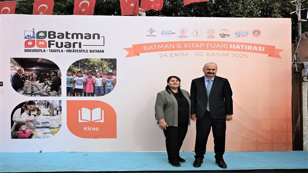 Batman 8 Kitap Fuari Ziyaretci Rekoruyla Kapandi 2