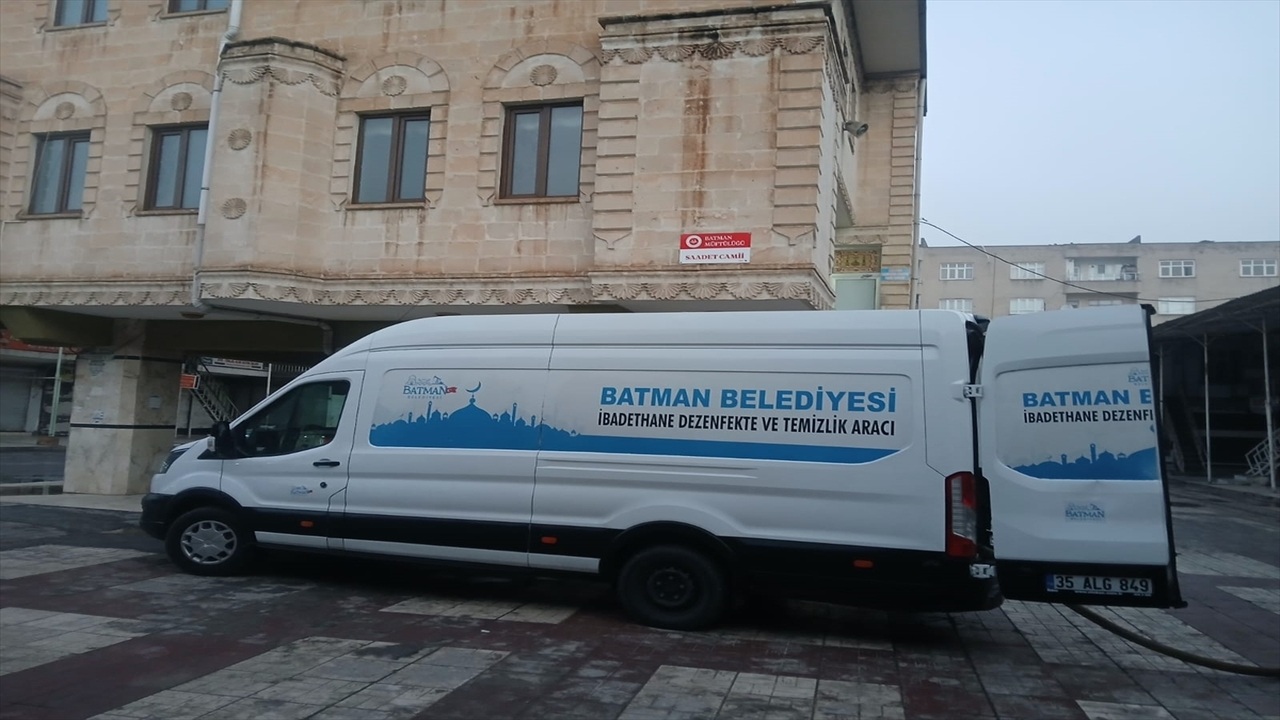 Batman Belediyesi Dini Mekanlarda Temizlik Seferberligi Baslatti 1