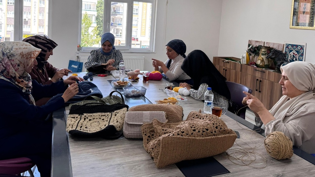 Batman Bil Mekte Kadin Gucu Reko (3)