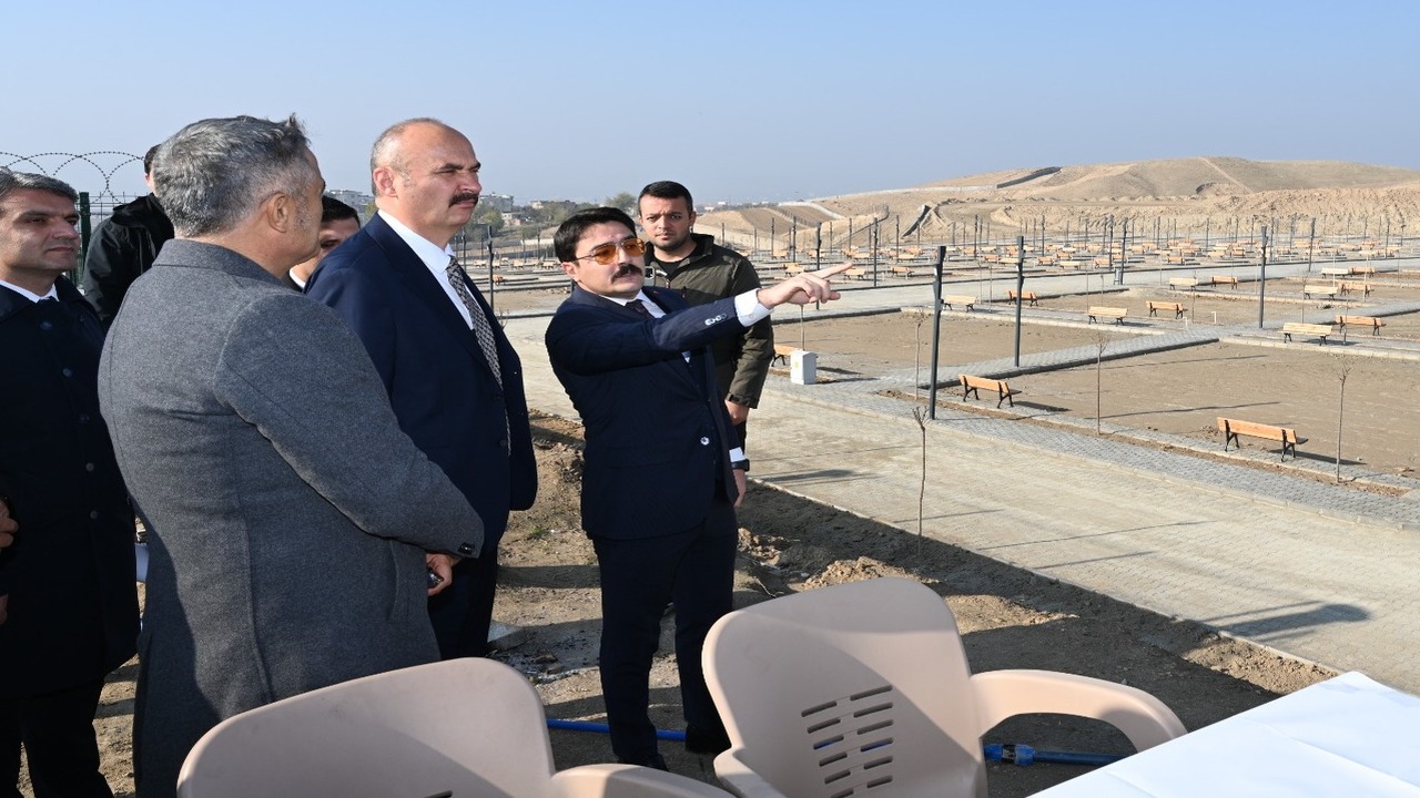 Batman Kent Mezarliginda 3447 Ai (2)