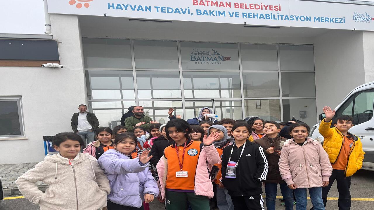 Batmanda Gelecegin Hayvanseverle (2)