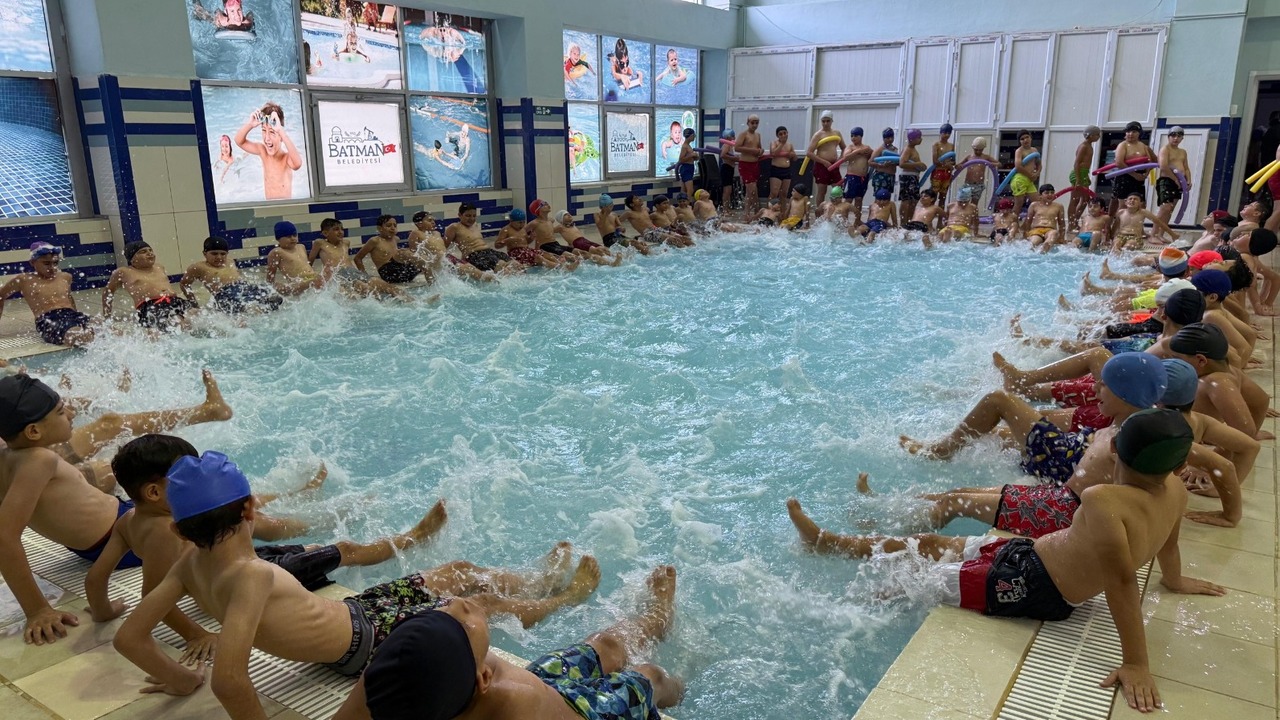 Rekor Katilimla Sporun Merkezi B (1)