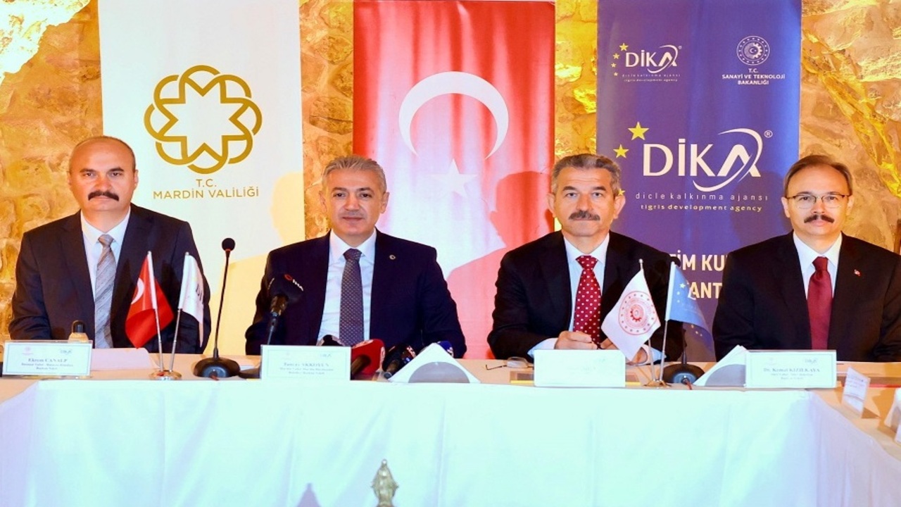 Vali Canalp Dika Yonetim Kurulu (1)