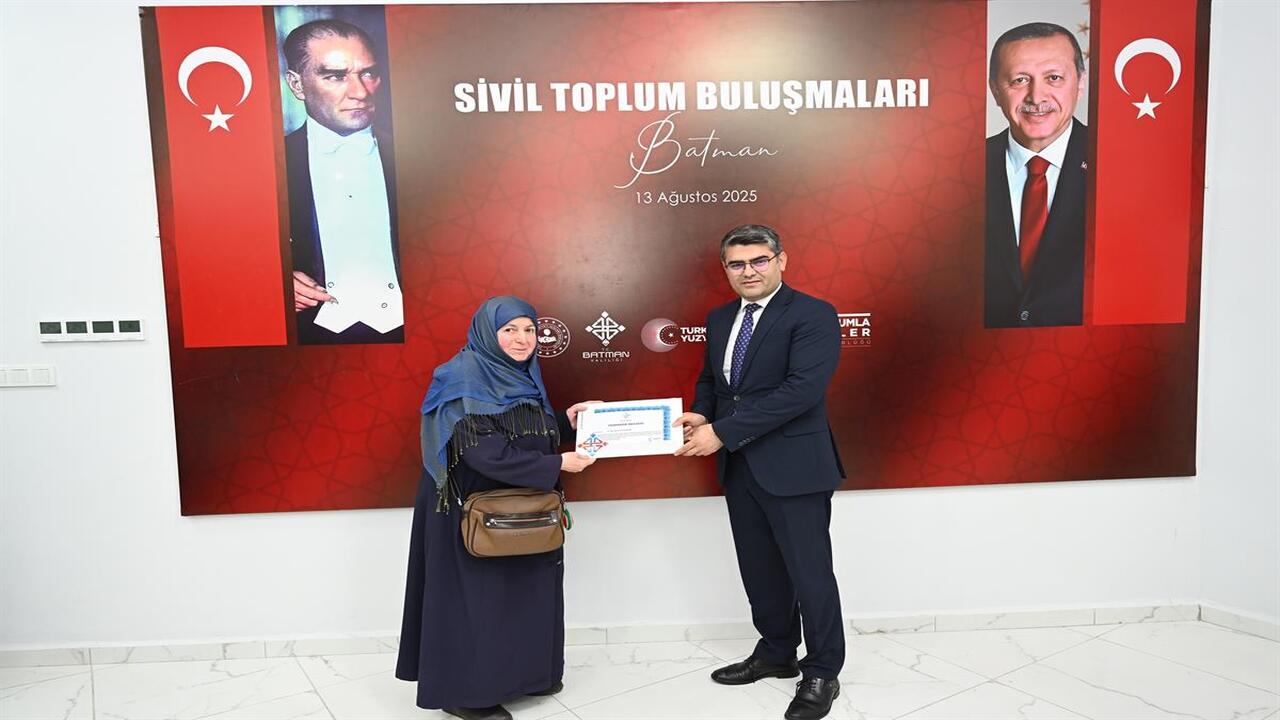 Batmanda Universite Ve Sosyal Hizmetler El Ele 1