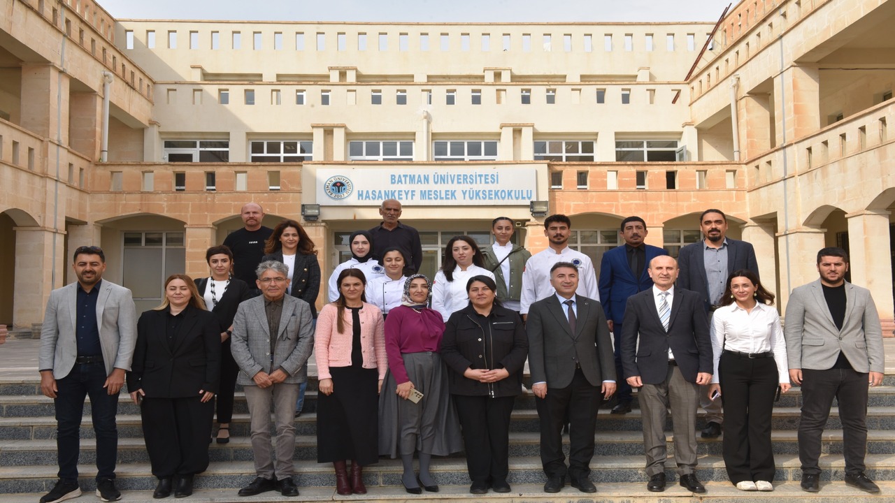 Batmanin Kalifiye Ustalari Bu Mutfakta Yetisecek 2