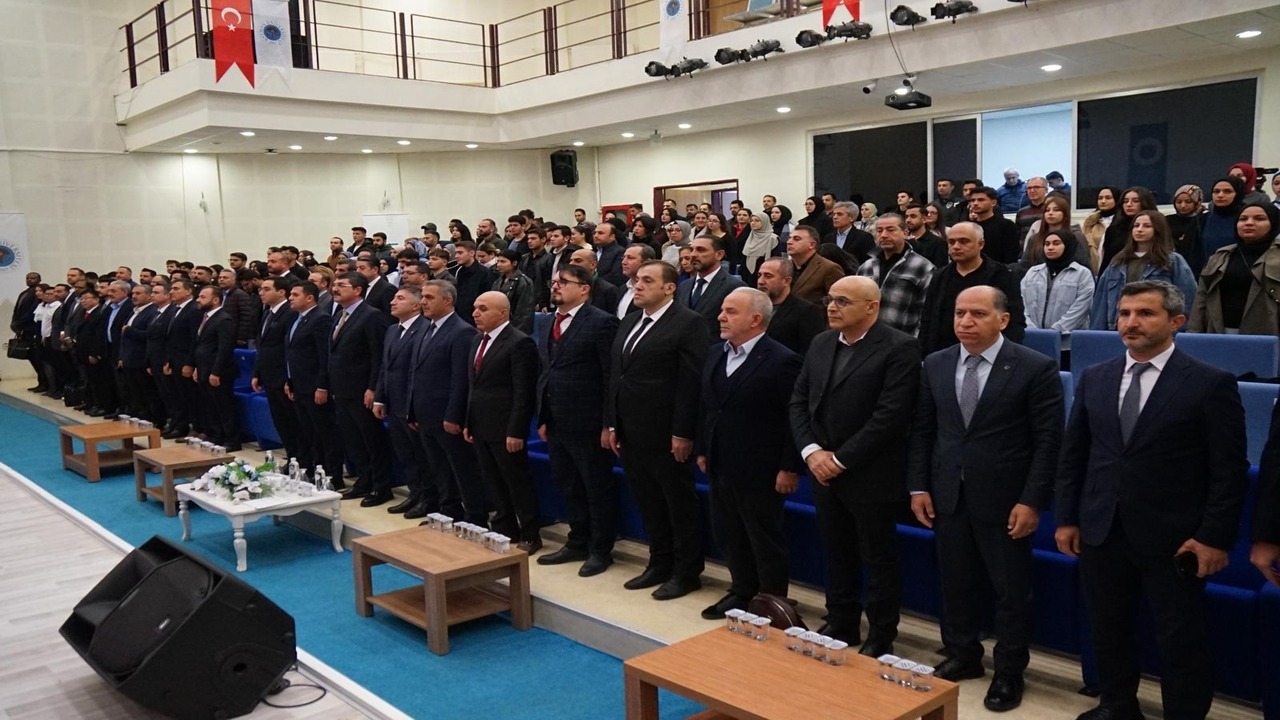 Pilot Universite Batmandan Kritik Mesajlar Enerji Zirvesinde Cop30 Ve Yesil Donusum Masada 1