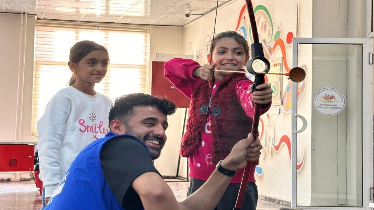 Çocuklar Gençli̇k Merkezi̇ 2 (1)