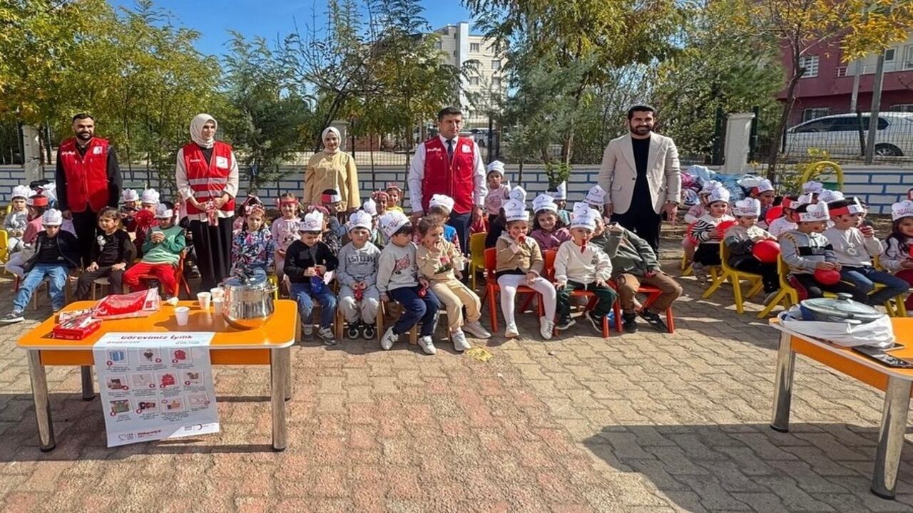 Kizilay Haftasinda Kozlukta Anlamli Etkinlik 1