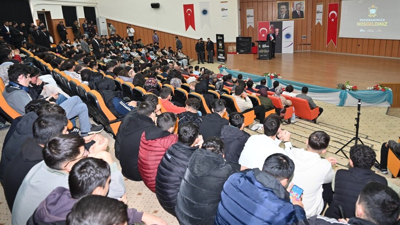 Vali Canalpten Genclere Mega Pro