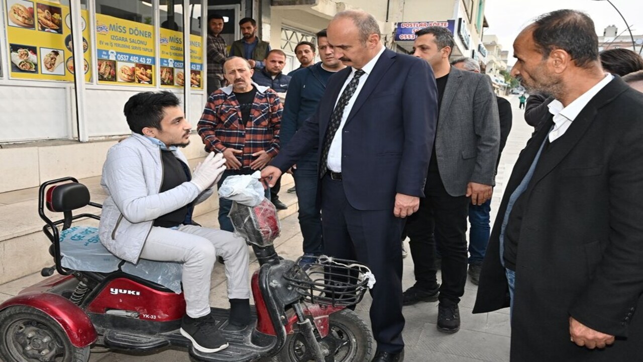 Vali Canalpten Gulistan 2 Caddes (1)