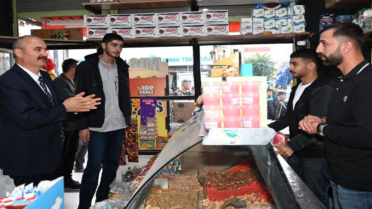 Vali Canalpten Gulistan 2 Caddes (2)