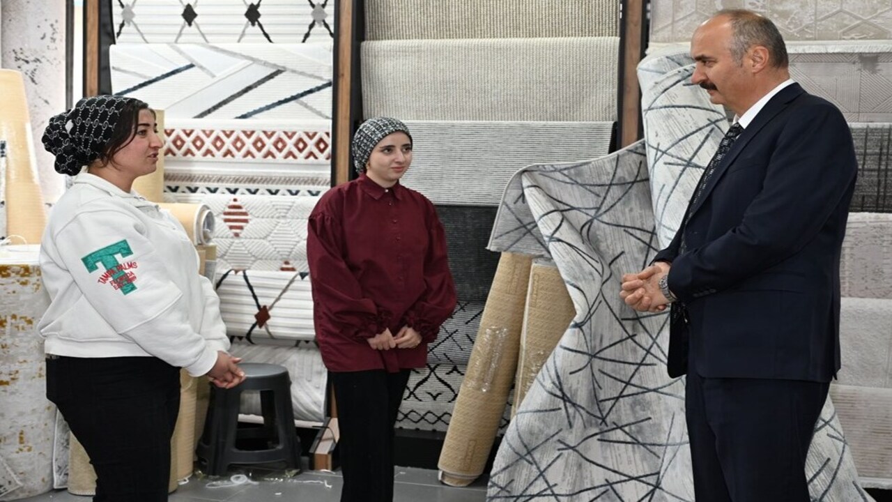 Vali Canalpten Gulistan 2 Caddes