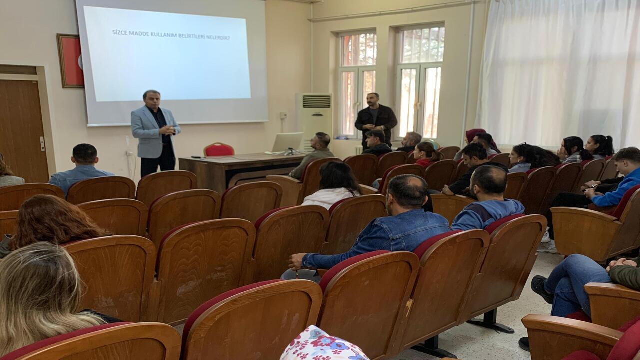 Antrenörlere Bağimlilikla Mücade (2)