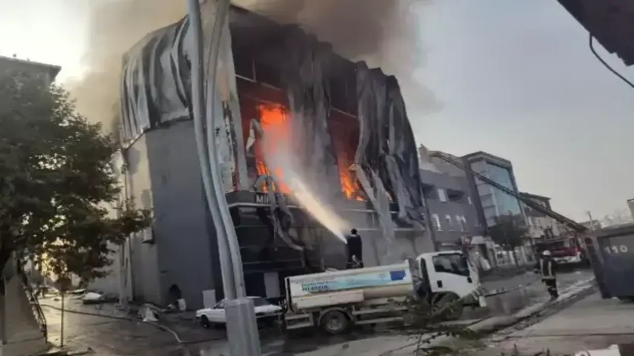 6 Iscinin Oldugu Dilovasi Yangin (1)