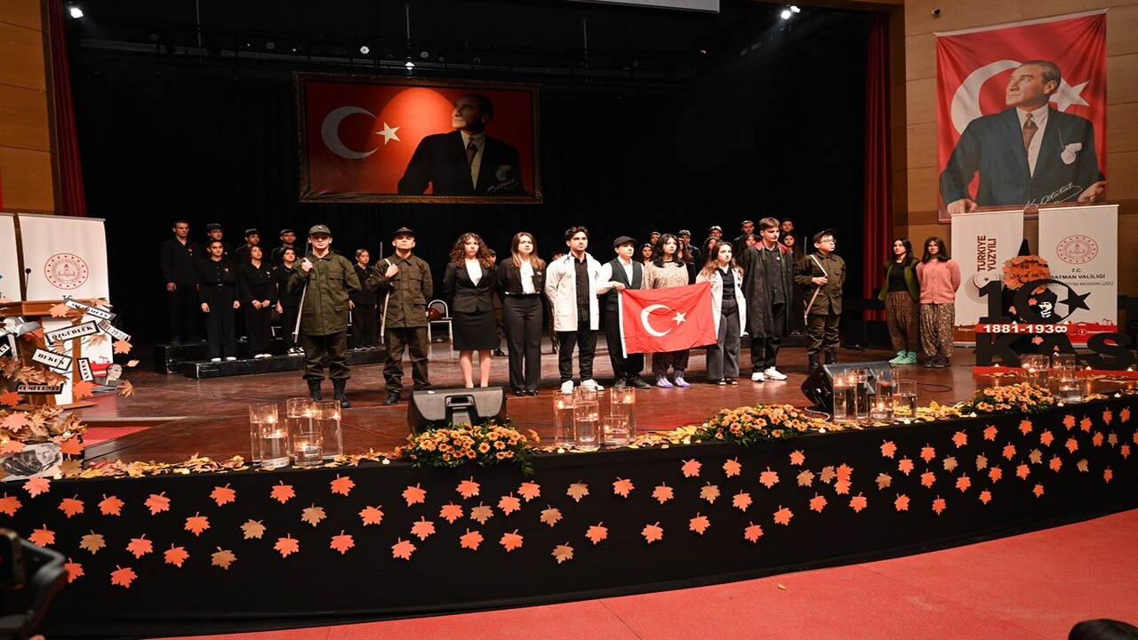 Buyuk Onder Ataturk Batmanda Saygiyla Anildi 4