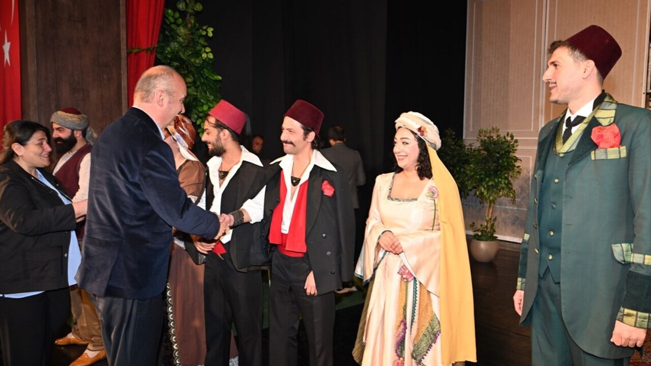 Diyarbakir Devlet Tiyatrosu Batm