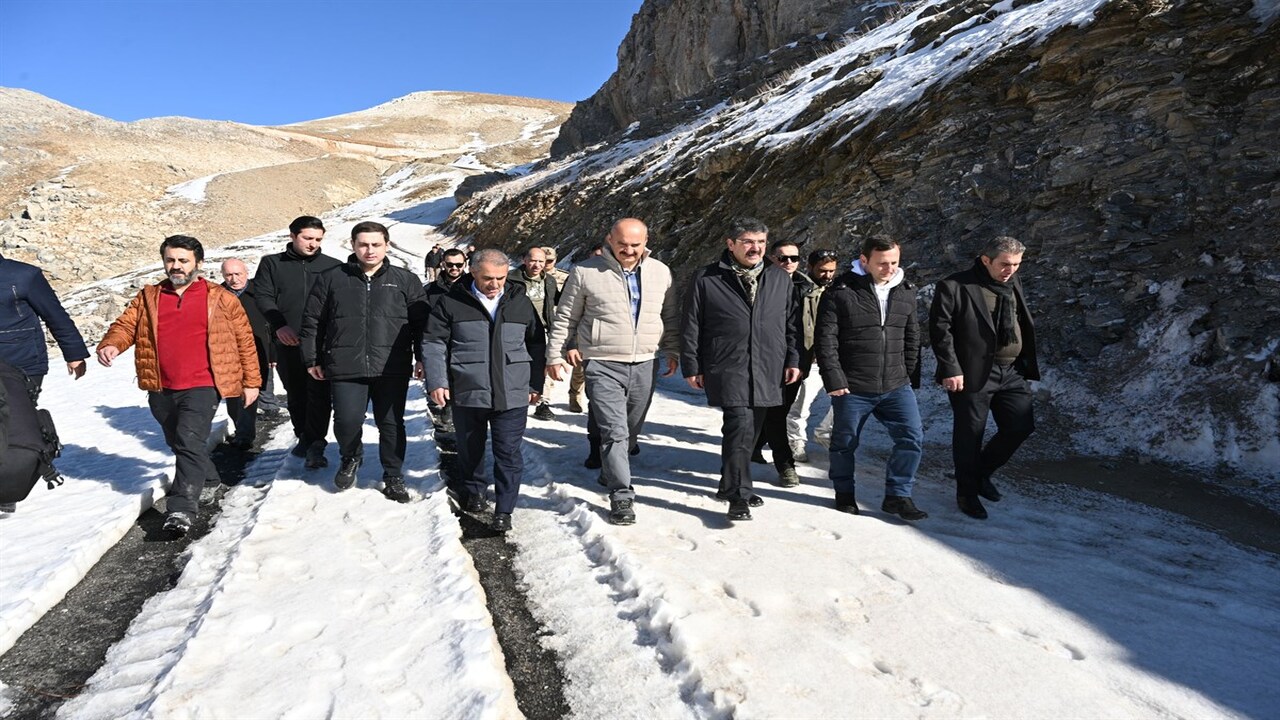 Batmanin Sakli Cenneti Turizme Aciliyor Mereto Dagi Yolunda Calismalar Tamamlandi 1