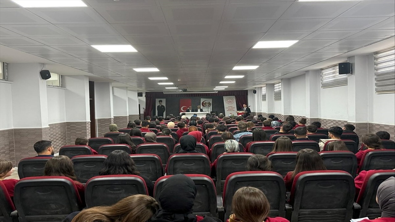 Sasonda Ogrencilere Vatan Ruhu Anlatildi 1-1