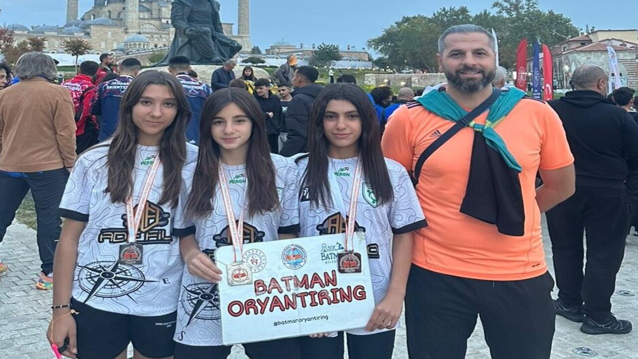 Batmanli Sporculardan Büyük Başa