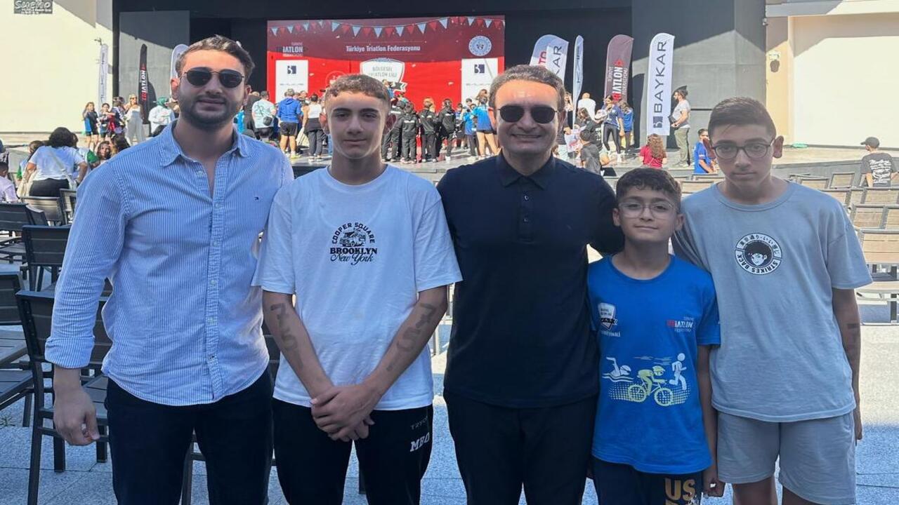 Tri̇atlon Takimi 4 (1)