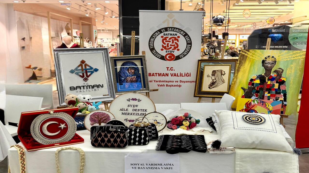 Batman Ademler Hem Ogretiyor Hem Uretiyor 1