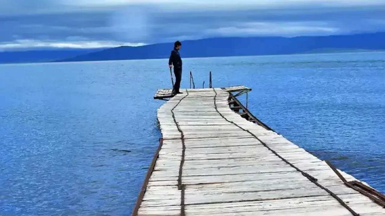 Van Golu Geri Cekiliyor 17 Yilli