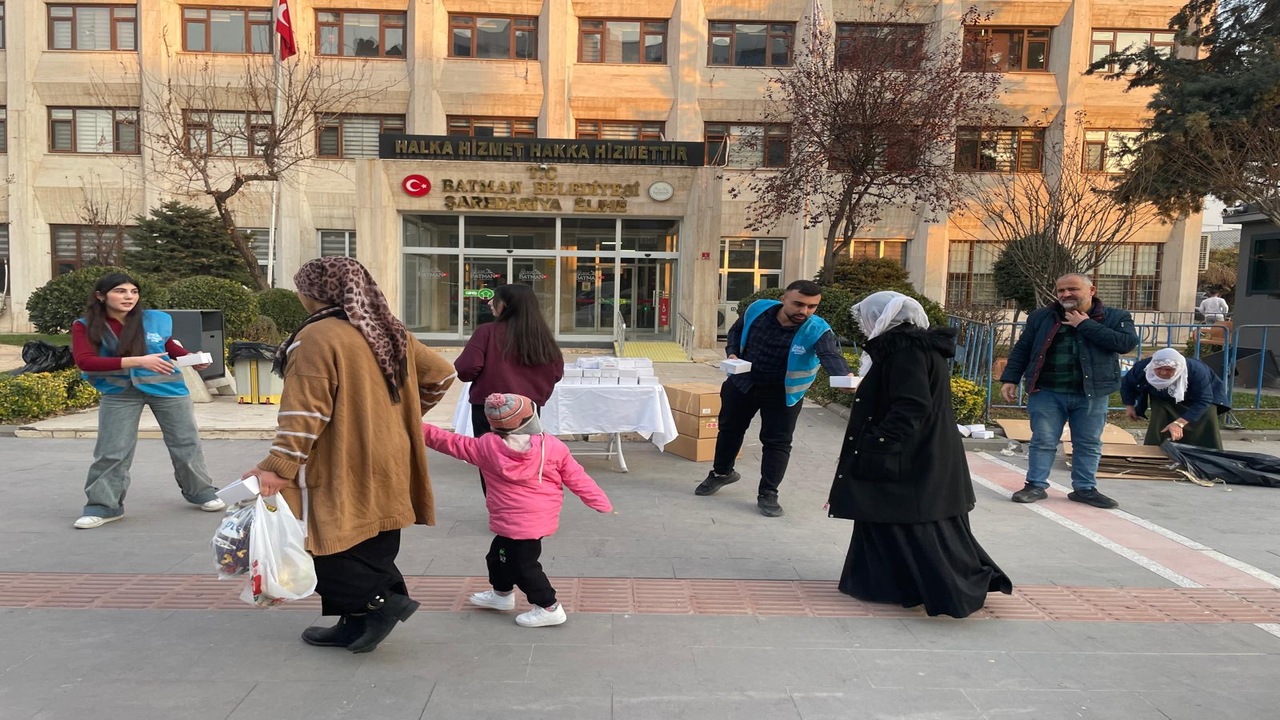 Batmanda Kandil Bereketi Bes Nok (2)