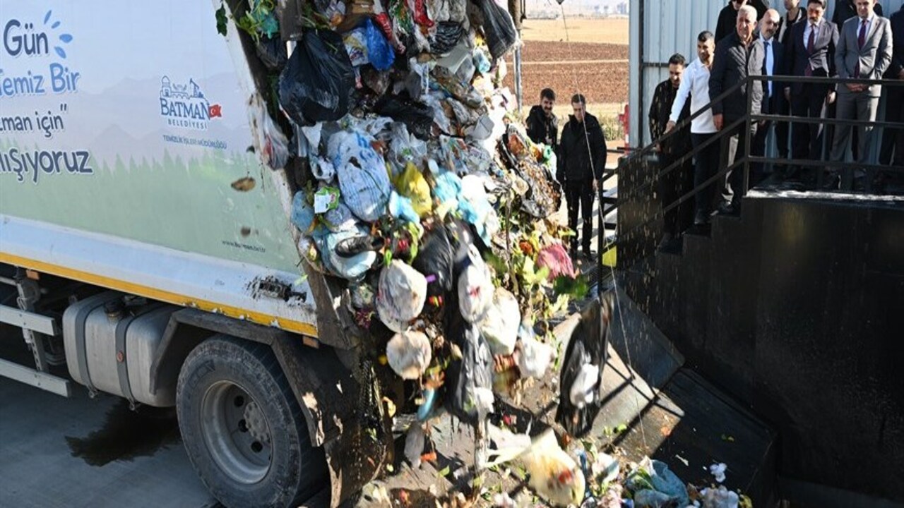 Batmanda Kati Atik Aktarma Istas (1)