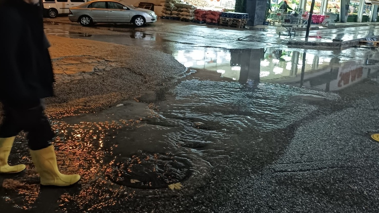 Batmanda Saganak Mesaisi Belediy (2)