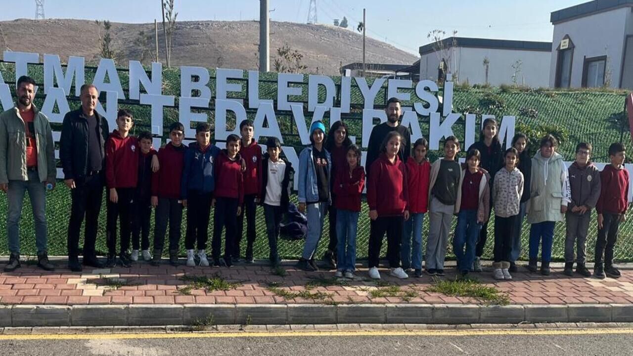 Batmanin Dev Tesisinde Sevgi Dol (1)