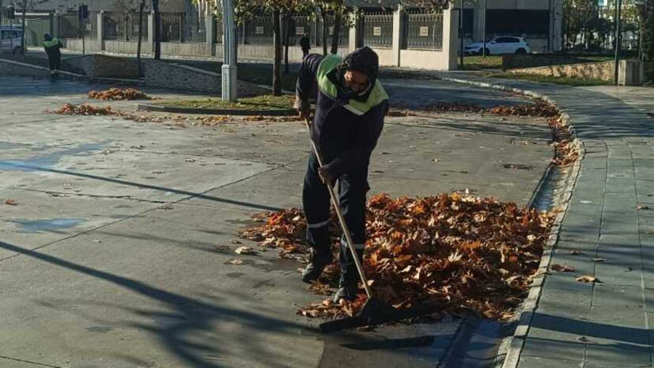 Belediye Ekipleri Yogun Mesaide (1)