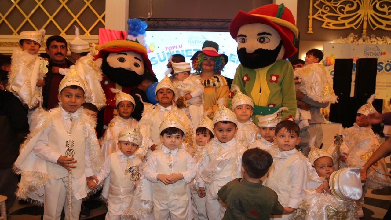 Miniklerin Buyuk Gunu Batman Bel (1)